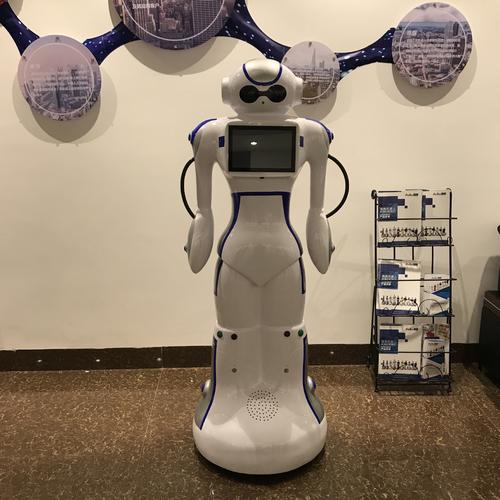 广州商用服务机器人厂家直销工商局法院税务法律导诊机器人